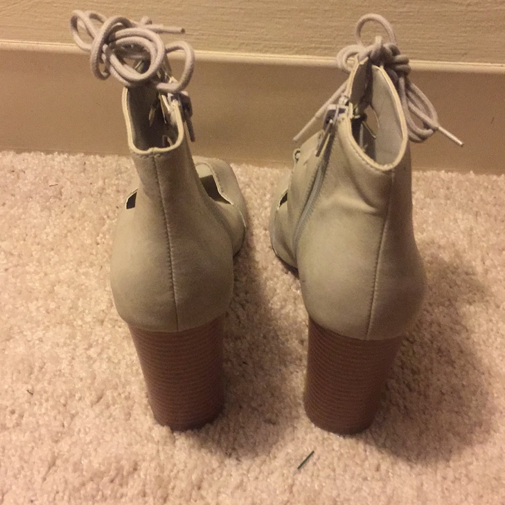 Open toe bootie - Picture 4 of 4